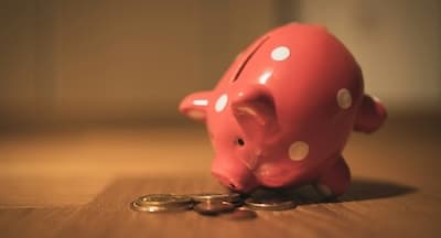 Imagen para ¿Cómo ahorrar dinero sin sentir que te estás privando de todo?