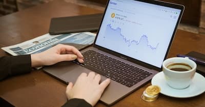 Imagen para ¿Por qué los millennials necesitamos aprender a manejar el dinero?